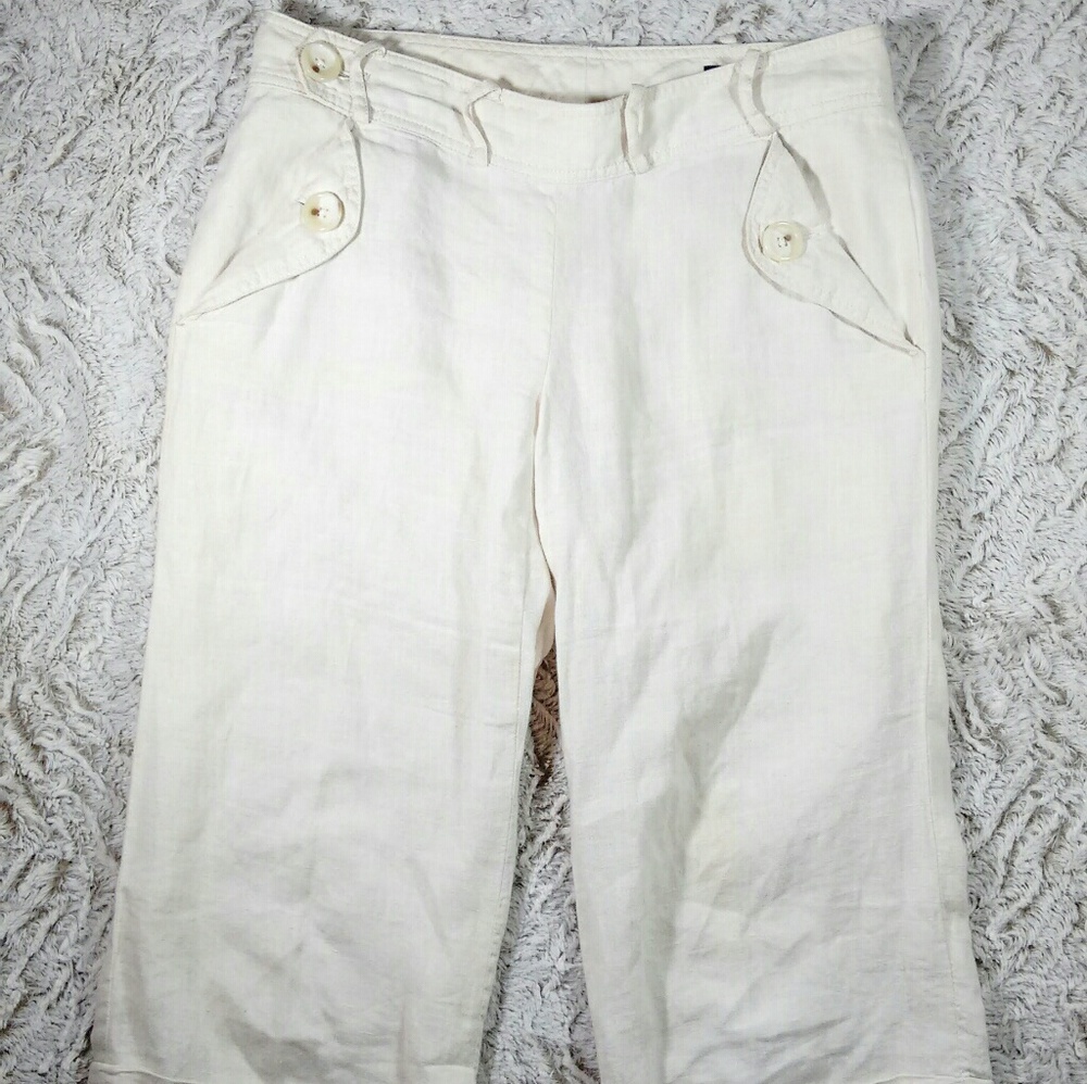 Banana Republic Ivory Linen flat front capris
